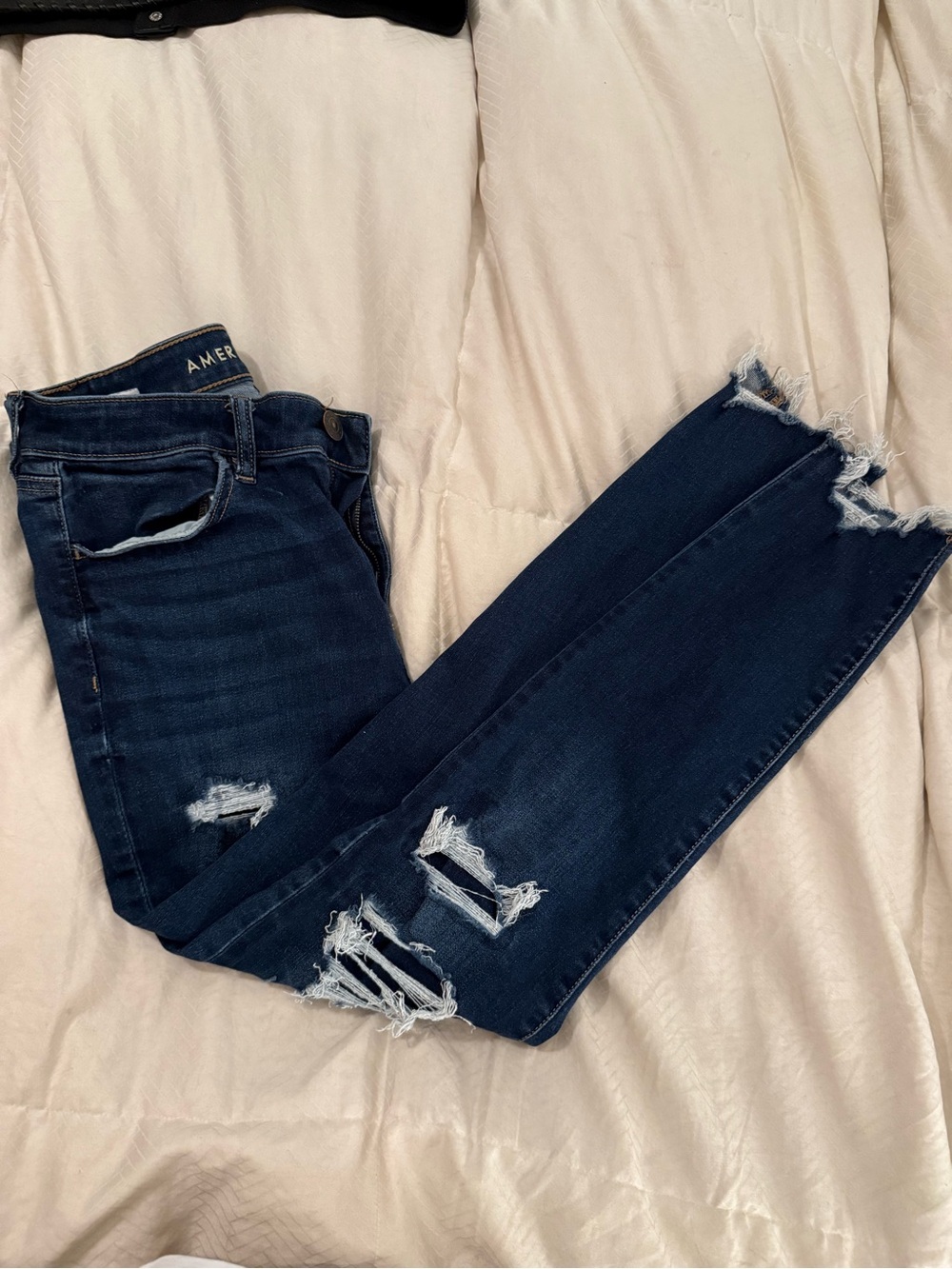 American Eagle Outfitters Navy Distressed Skinny Jeans